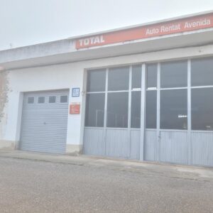 Nau industrial en LLOGUER a Mollerussa.