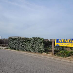Terreny urbà en VENDA a Mollerussa, amb una superfície de 222m2.