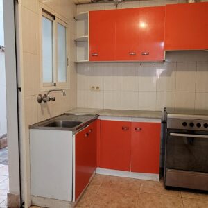 Mucho más que un piso. 2 habitaciones + local de 74m2