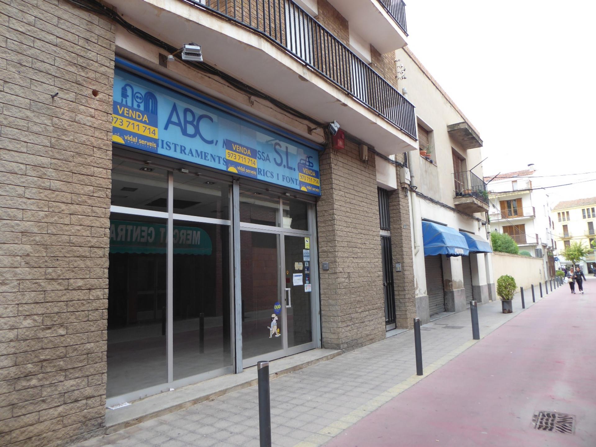 048905400_2099cb9091f3d9d9277d7c42252f40eb