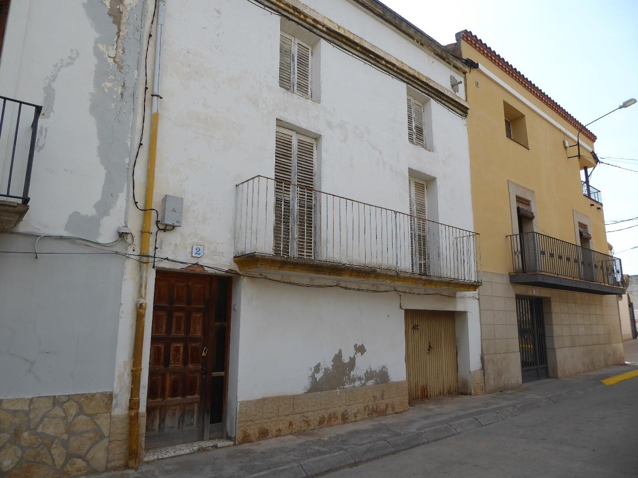 063679800_fe1e8d79255867790de83381e41904f6