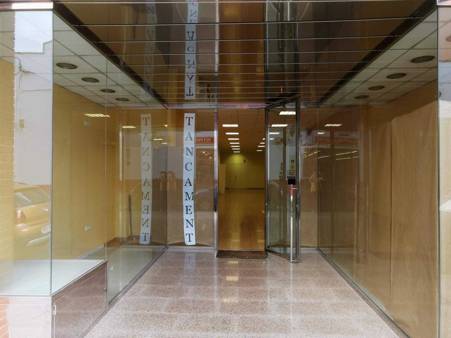 067412100_4851b7d1e67e63311336369fed72c1fa