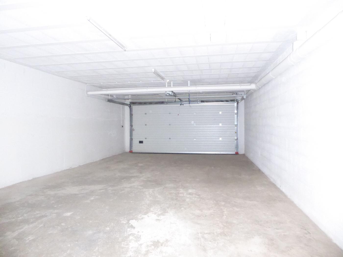 079286200_411aab29f1377abd565bb3e3e3776cf8