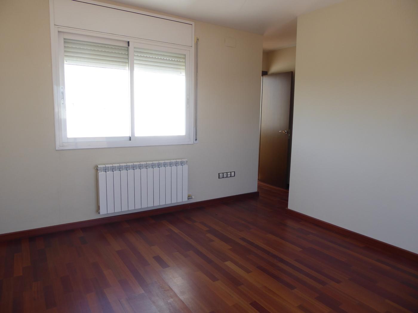 079286200_aacc271fc989757a7df1323ffc5c414c