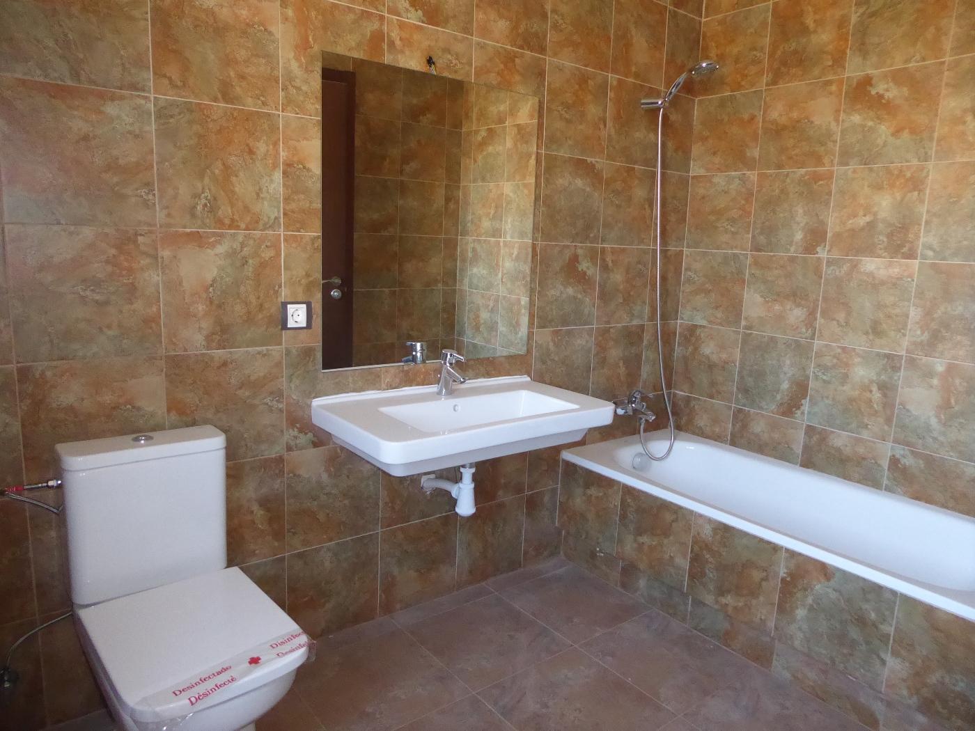 079286200_c362ca239618fd276689a2403ebafc13