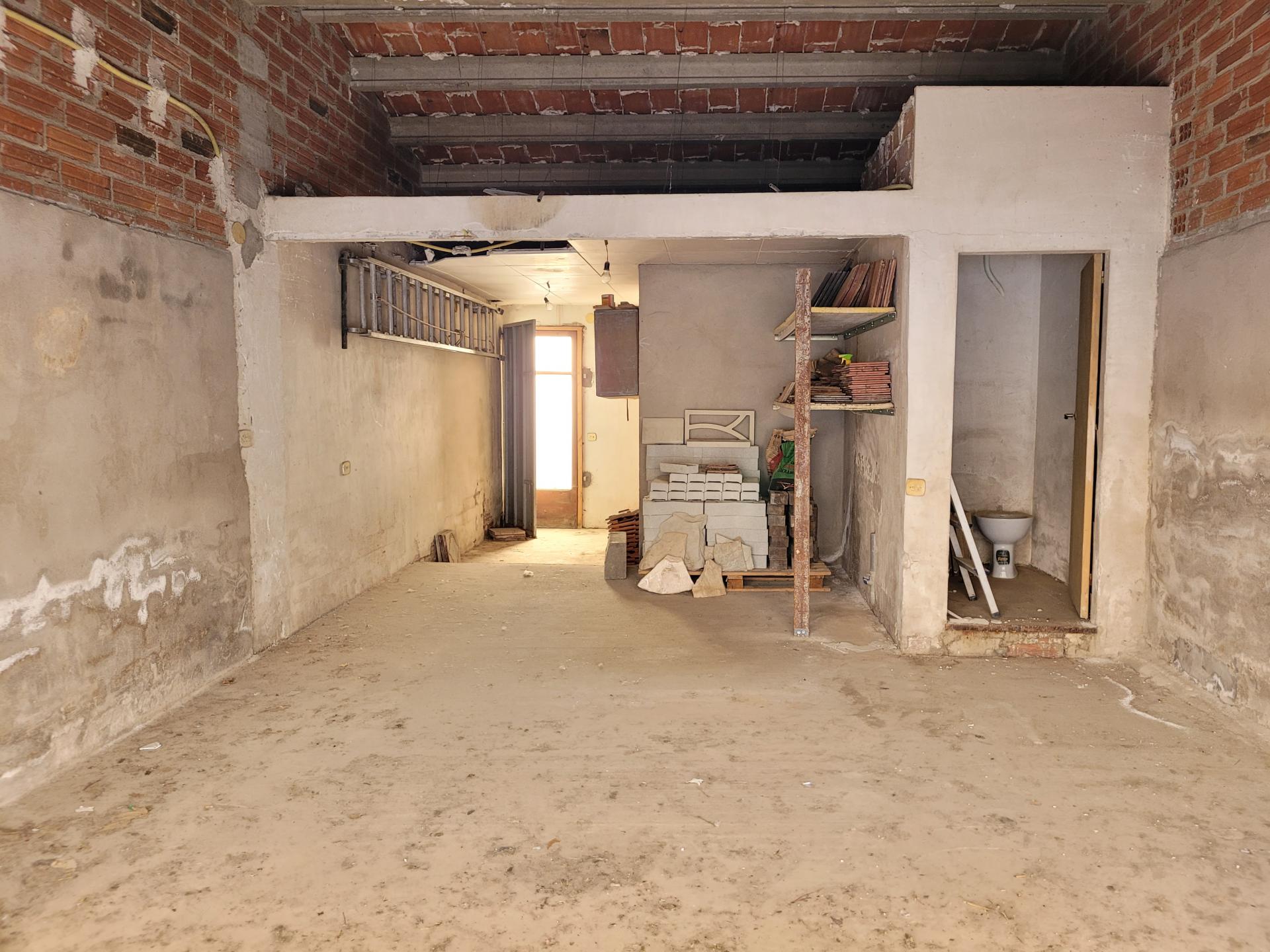 345249_aa0731e94ecf61df9d8d92404cab8570