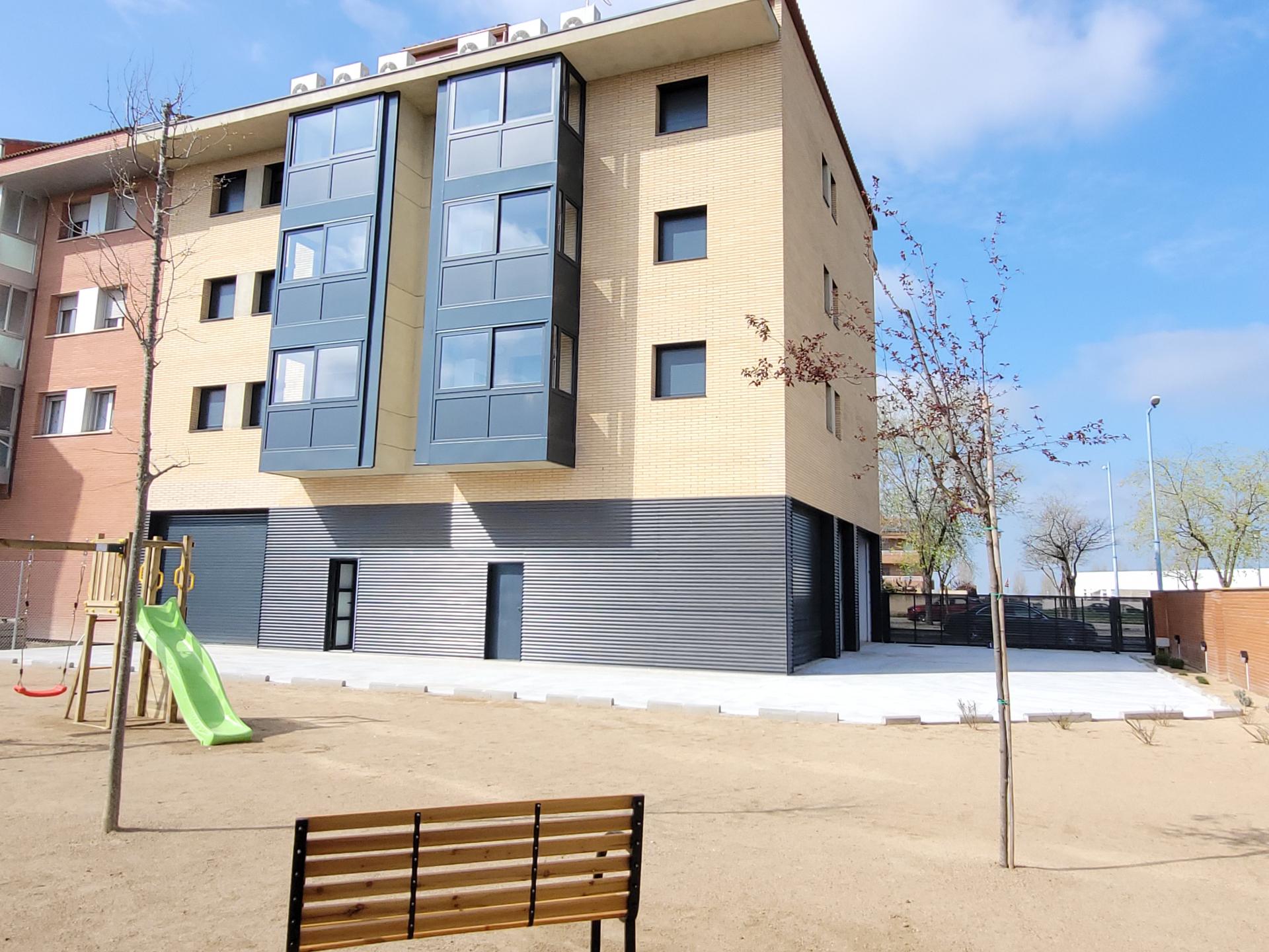 350910_56449e117cf47b62c73cb7e20b40793c