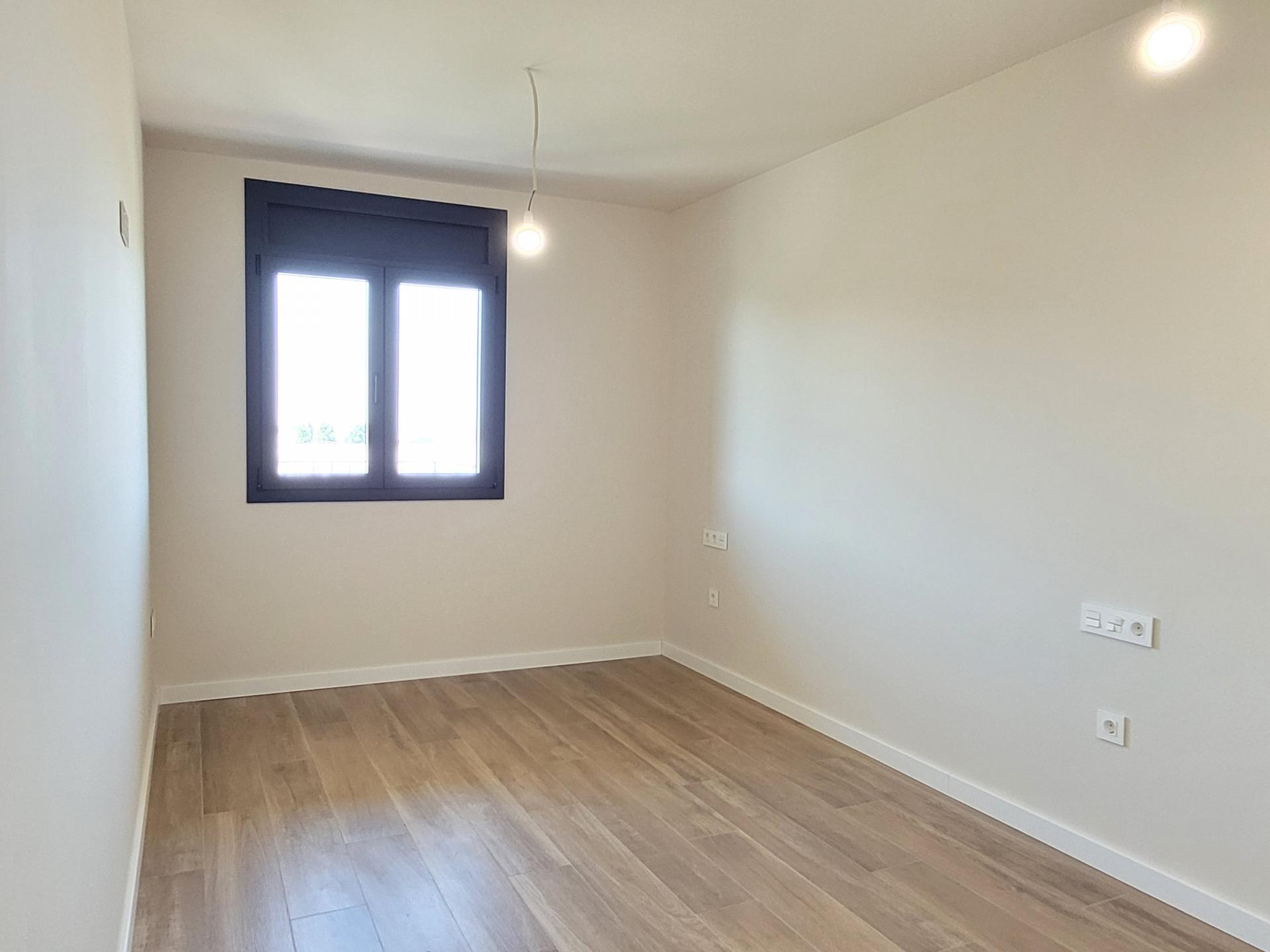 350910_c43f307f9f7b30c5744acf6c657c452d