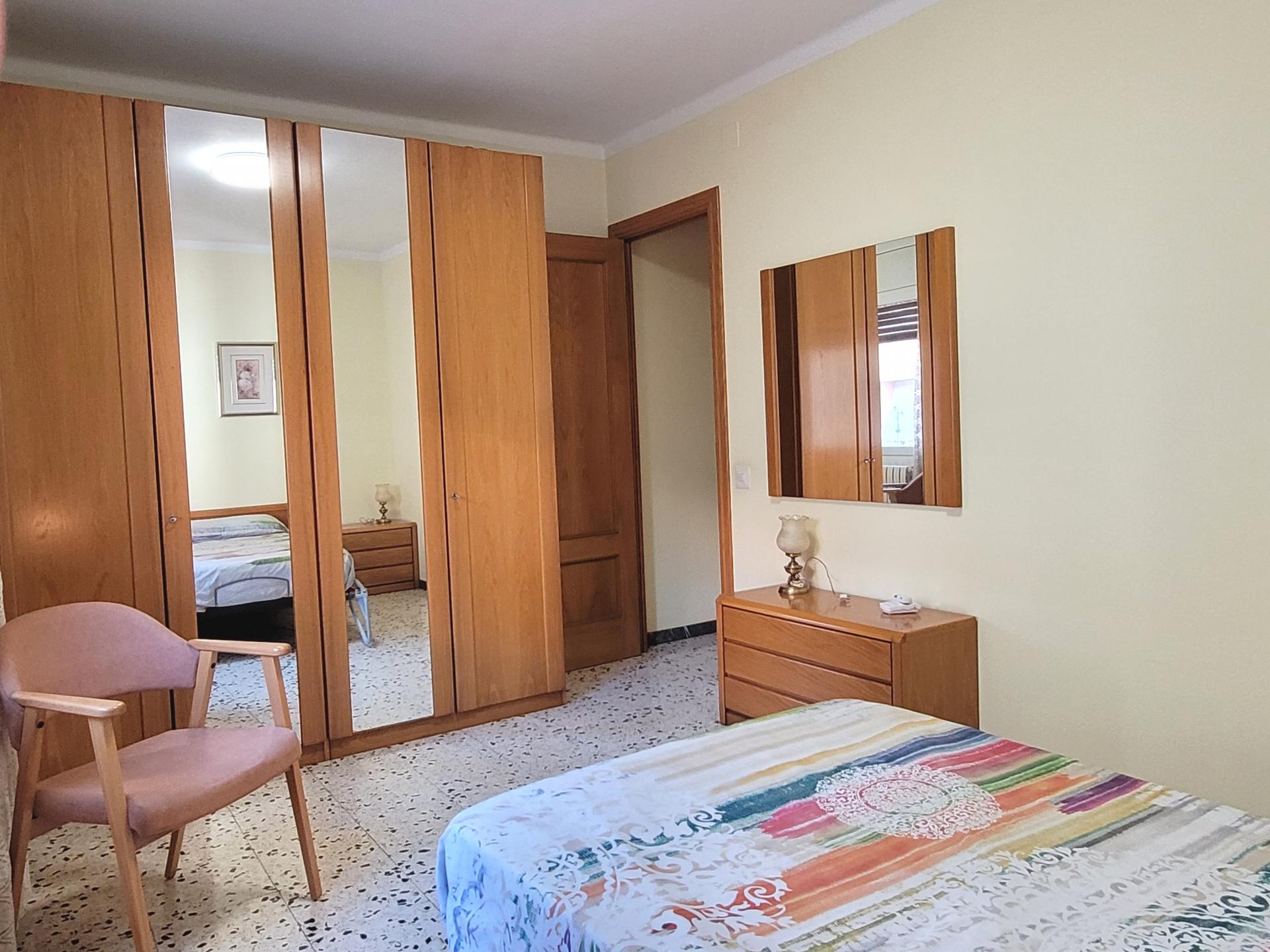 364617_77e58199352d5c696d67a6b1481df71d