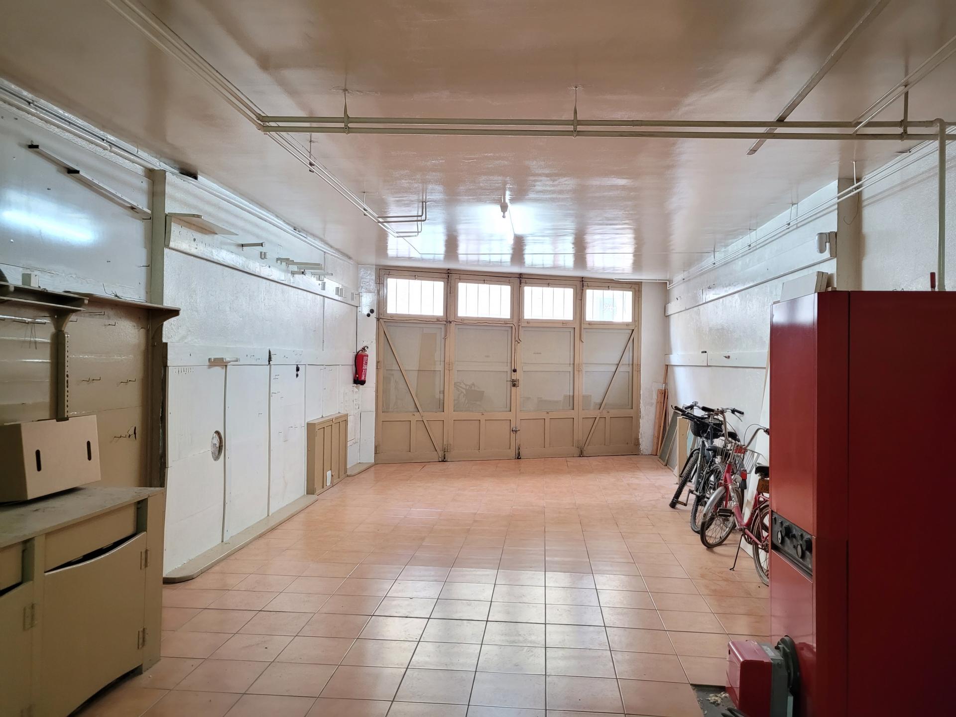 364617_eb951820dc5c3d1aefdfb7f1a6b56342