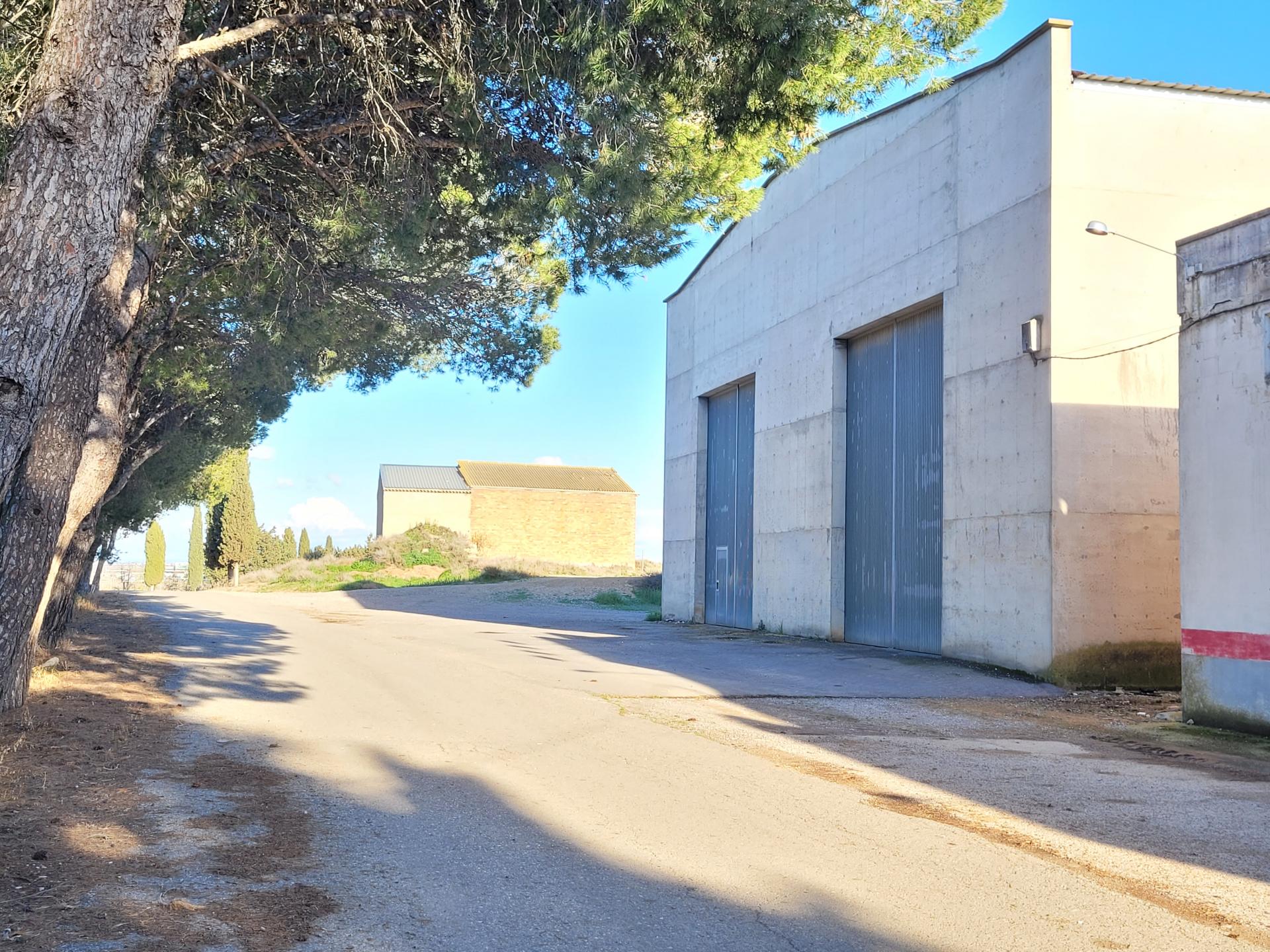 371452_a47940f4d1521df58bdee12f805db0b7