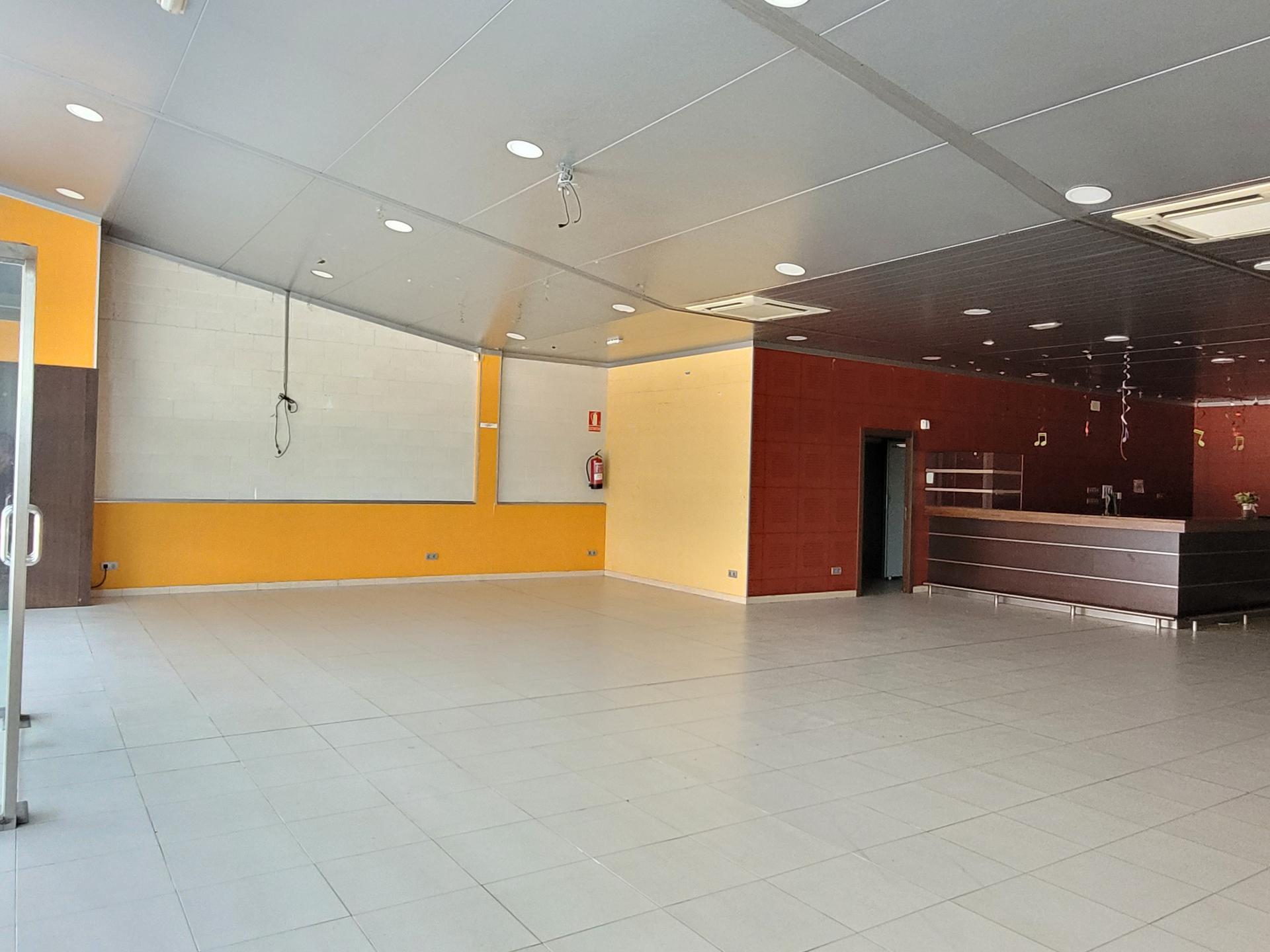 380243_40dd0e51523e74f946ad94f81544d38c