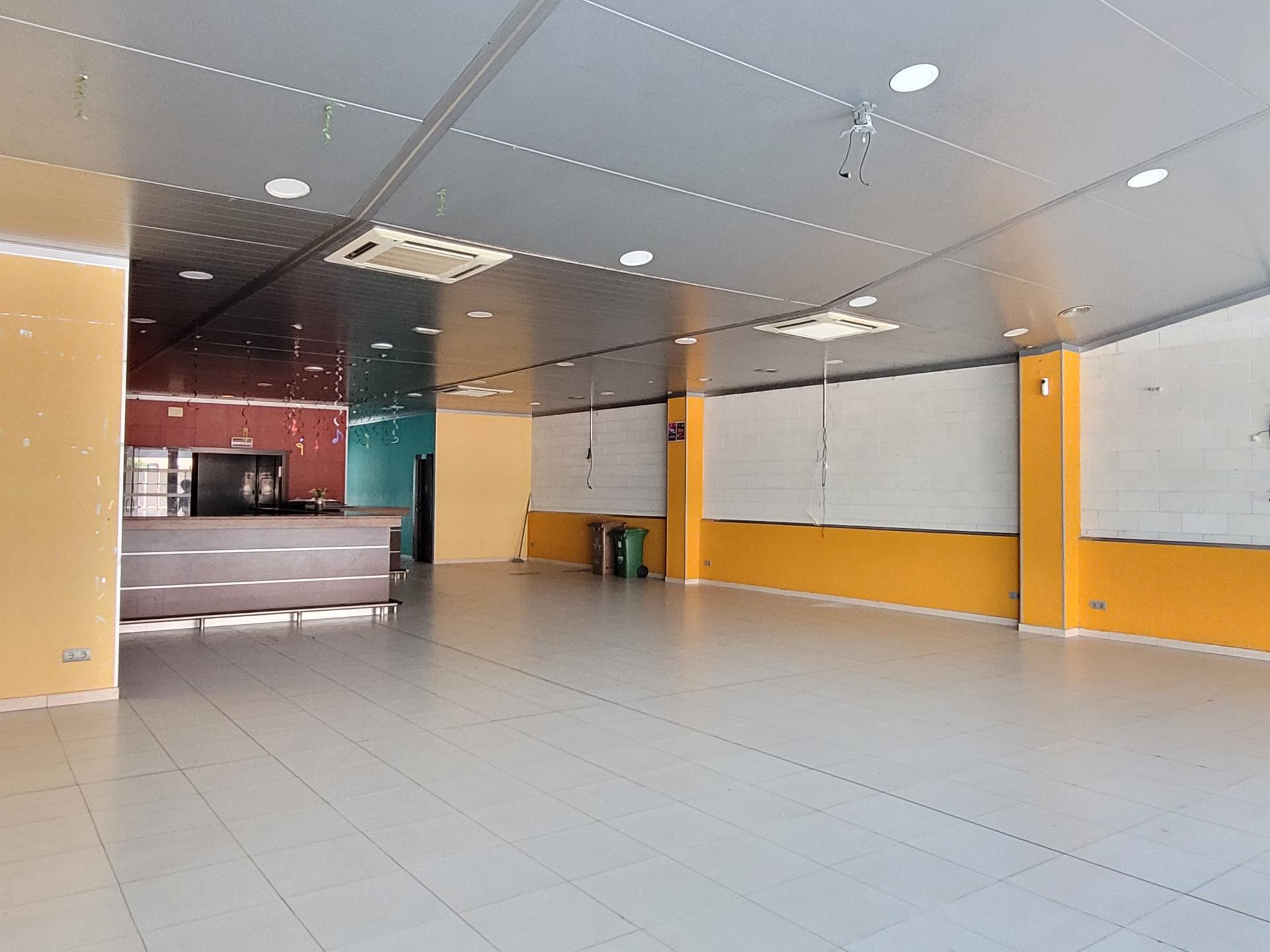 380243_a9d188d314a91bfd0bf333ace943ed74