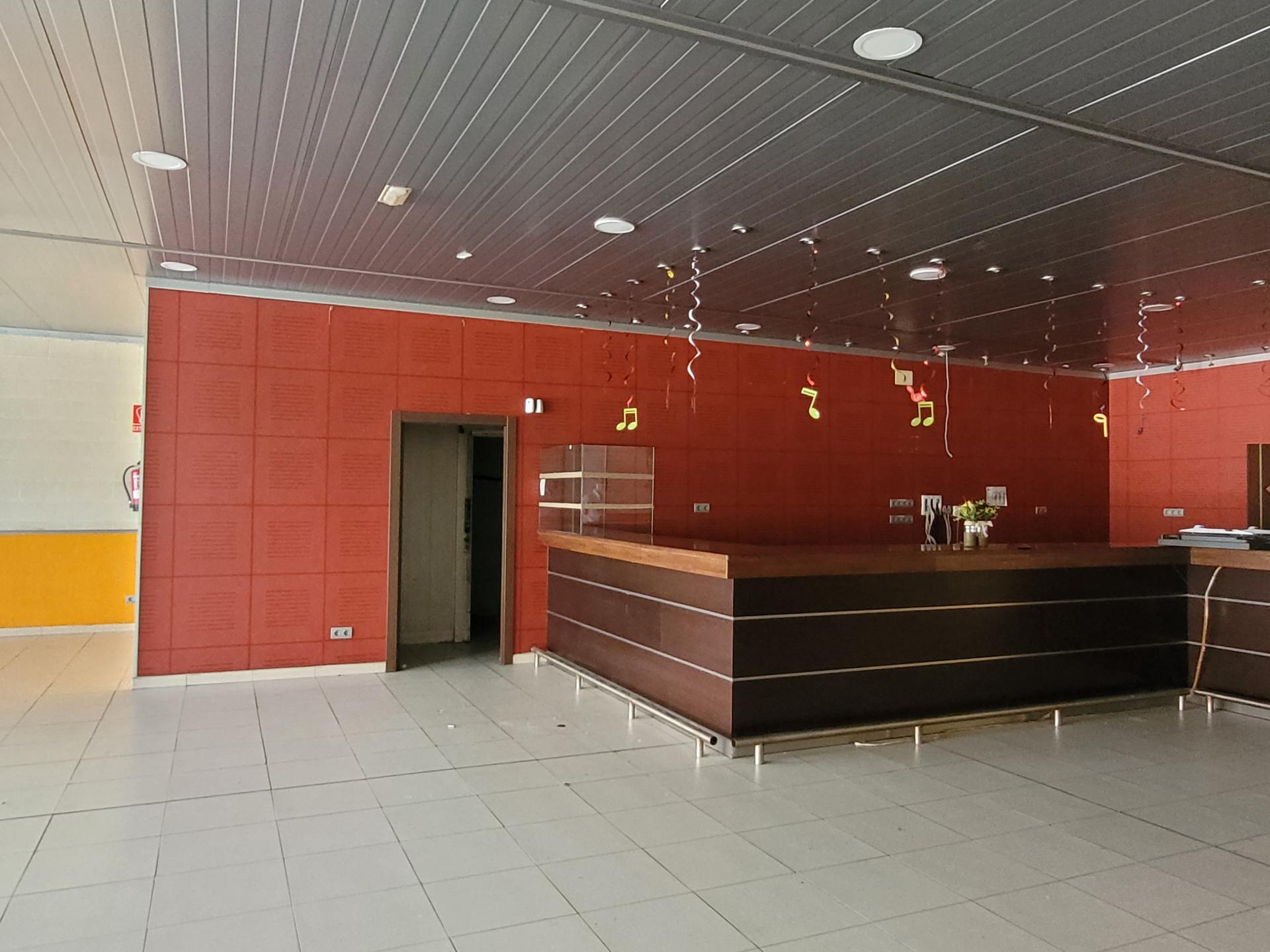 380243_b6dce49421c5cbff33d24beffa679818