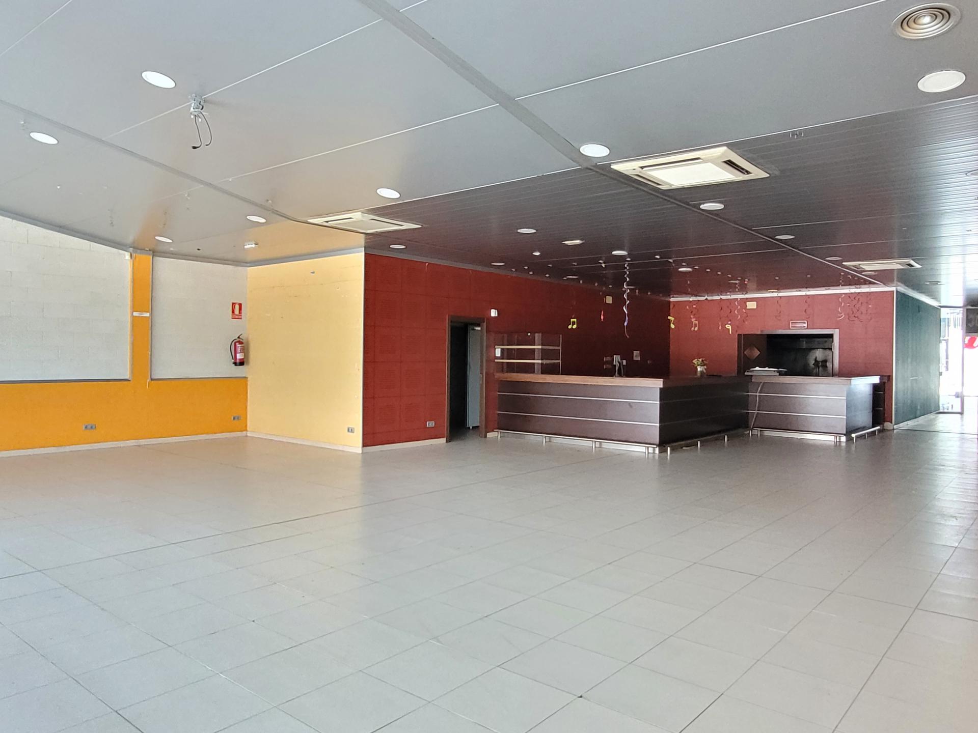 380243_c186c7c6b0f1447c7ae075c0421fd7f3