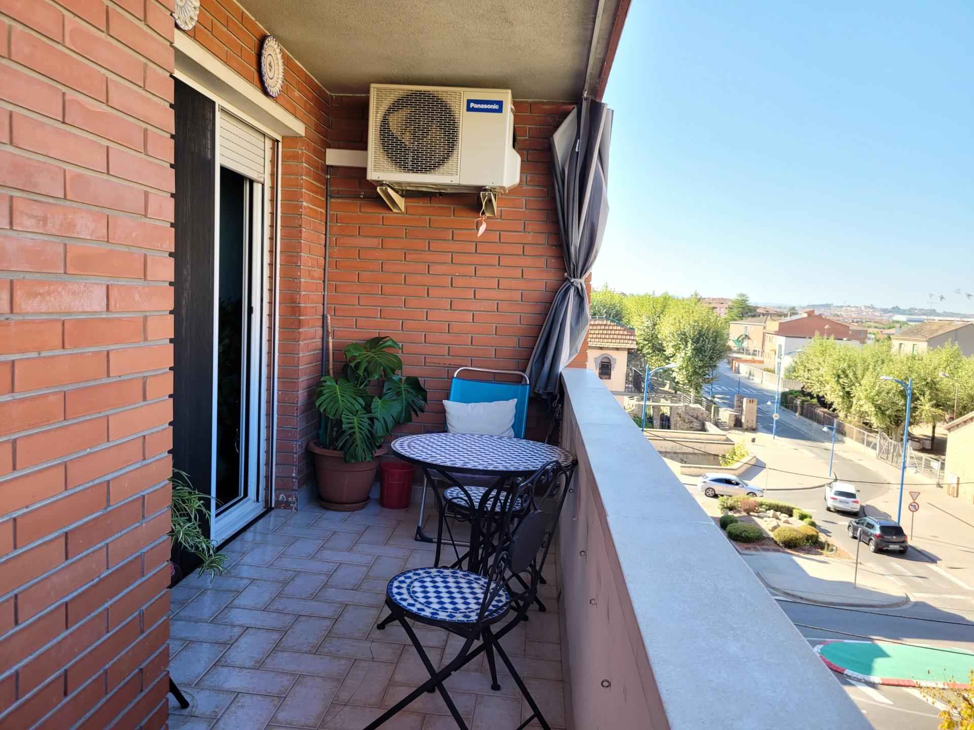 381257_195c299f9642d03b832922233dce876f