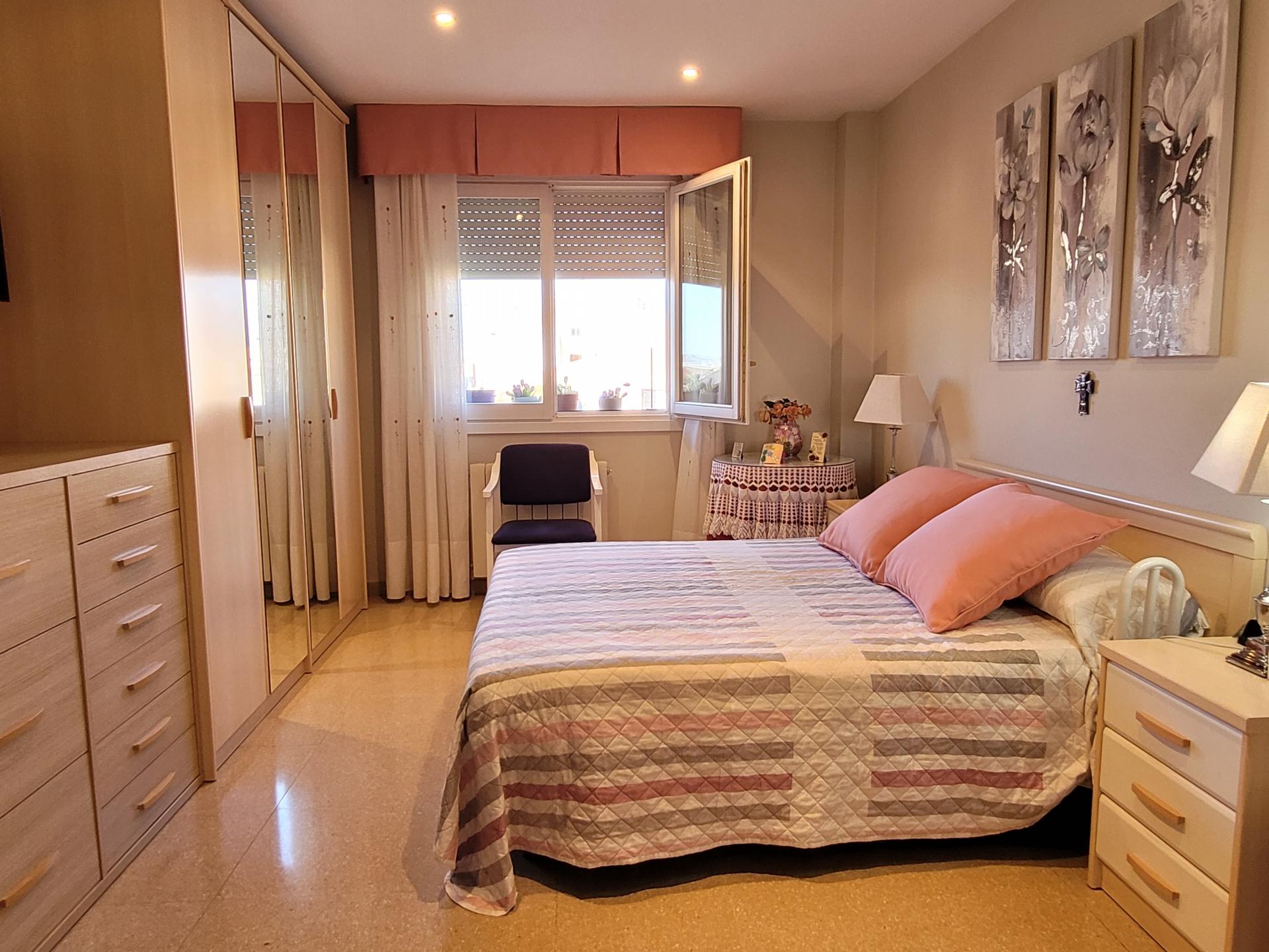 381257_5fe6c4dafe256e270dc589351e2a197f