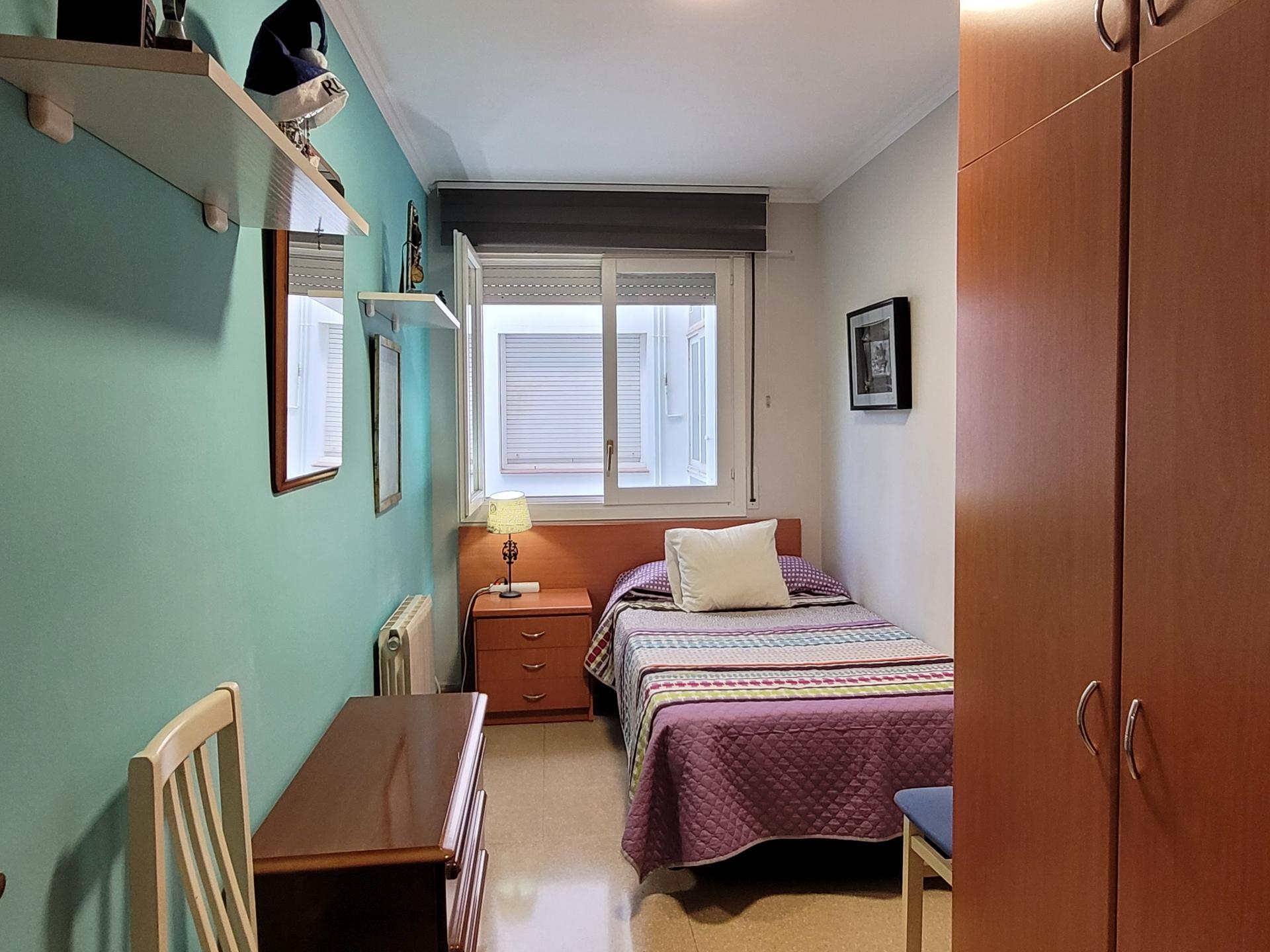 381257_b9fda0f0783b7b62877440ce28829965