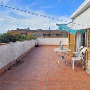 Àtic espaiós en venda